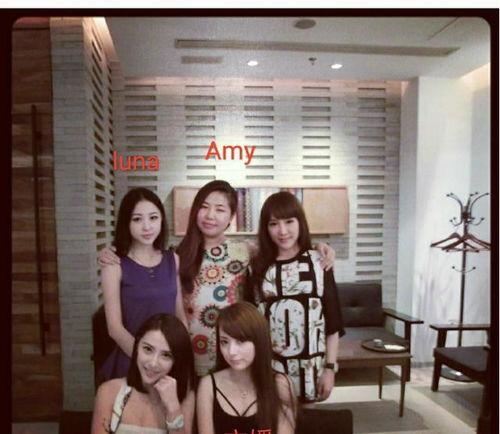 爆料潘玮柏老婆视频大全,盘点全网热议瞬间 第1张 爆料潘玮柏老婆视频大全,盘点全网热议瞬间 第1张